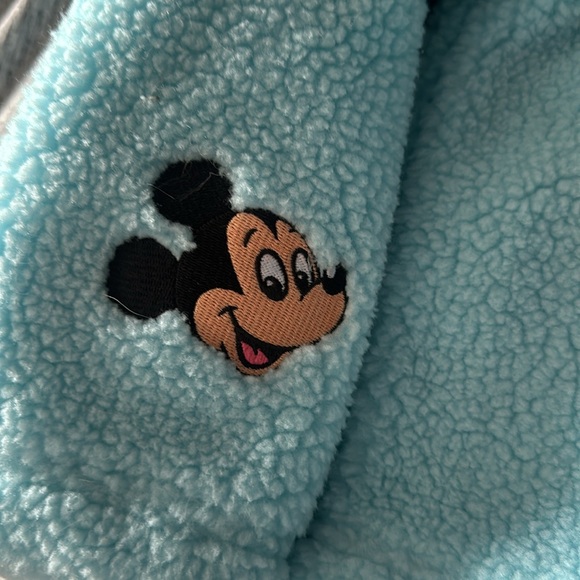 NWOT Disney Quarter Zip Sherpa - Picture 5 of 7